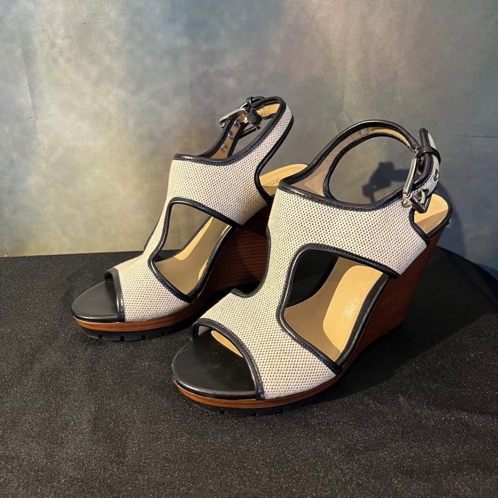Michael Kors Gillian Tan Canvas Black Leather Trim Platform Wedge Sandals Size 7